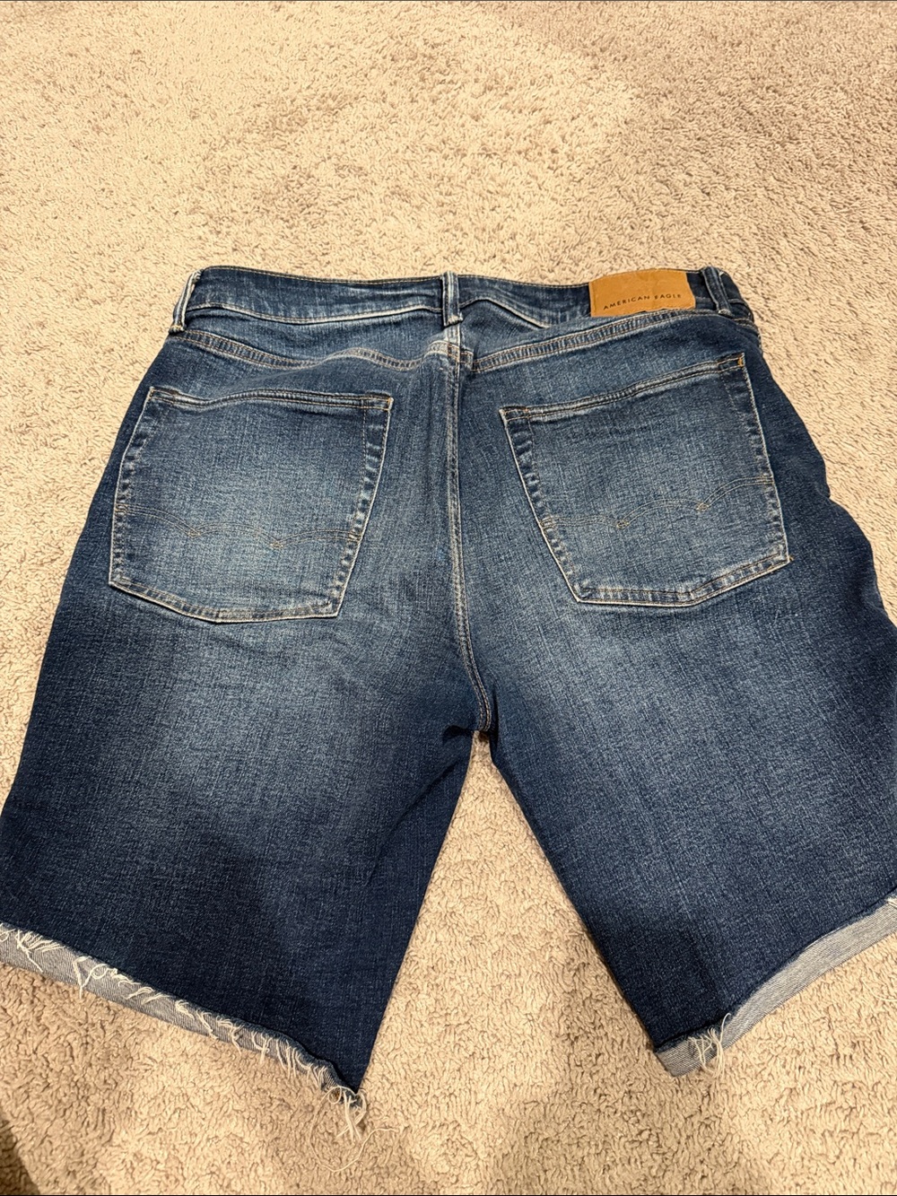 Size 34 - American Eagle Men's Distressed Denim Shorts - Indigo Blue - Picture 6 of 6